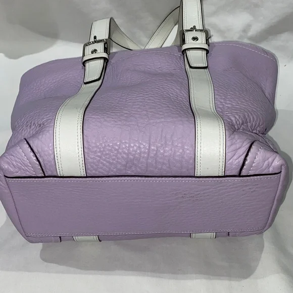 Coach F10692 Lavender and White Tote Bag - Picture 10 of 10